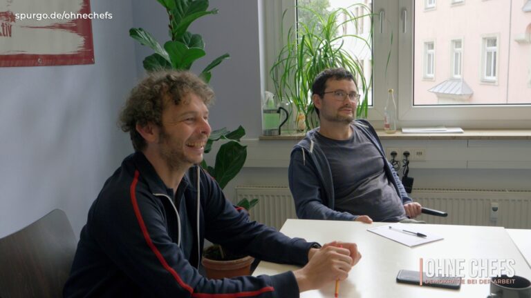 Ohne Chefs - watermark 23